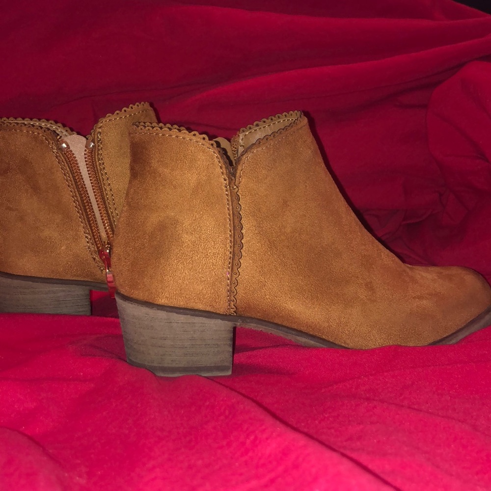 Kids booties worn only once!